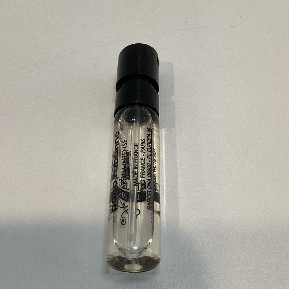 🌺 Perfume Sample Bundle - 6pc. - Picture 14 of 14